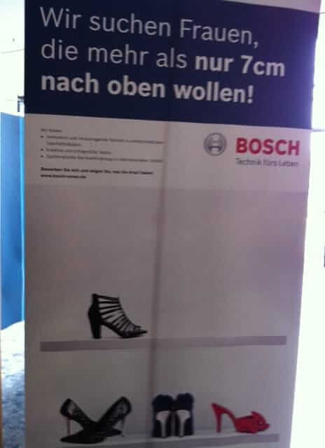 {Replik} Personalmarketing – wenn Unternehmen gezielt Frauen ansprechen (wollen): Salatschüsseln, Schuhe & wahre Emanzipation auf der Toilette