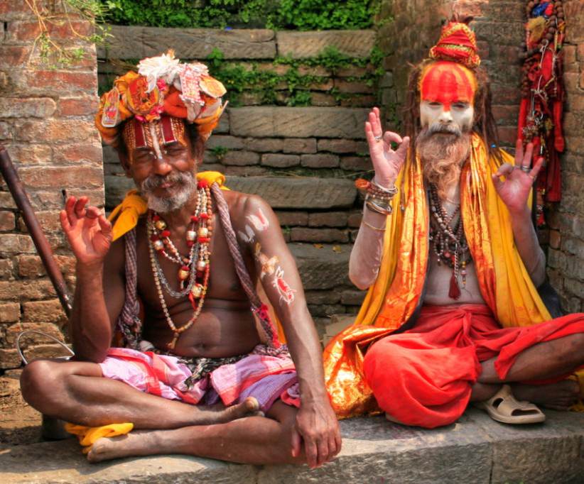 Selbsternannte Gurus & ihr Geschäft mit Erfolg & Reichtum: Der Weg zum Millionär kann teuer werden!