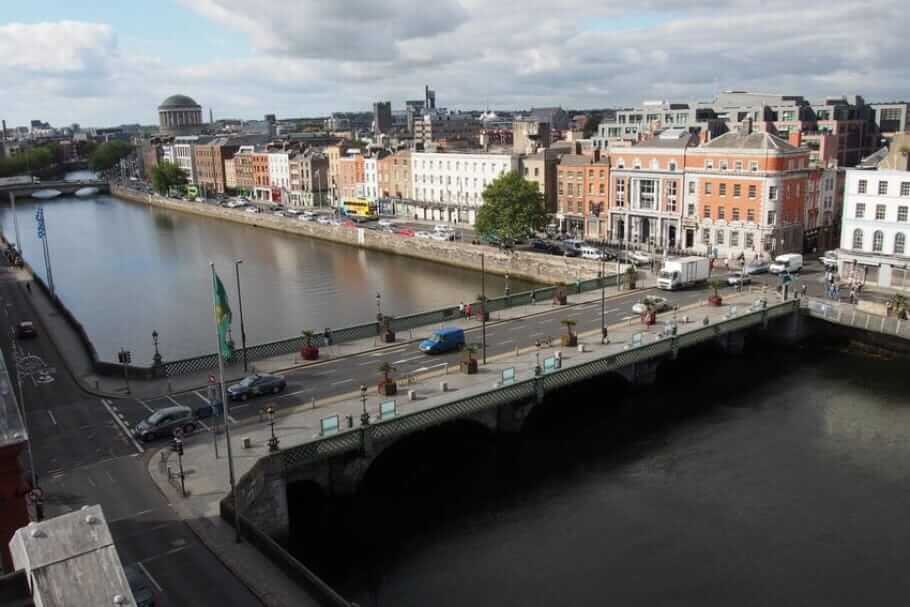 Destination-Report Dublin: Days between U2 Facebook Google {Reader's Travel Tip}
