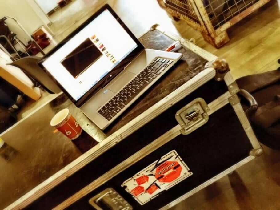 Arbeitsplatz-Design der Zukunft: Mixed Office & Büros ohne Tageslicht?