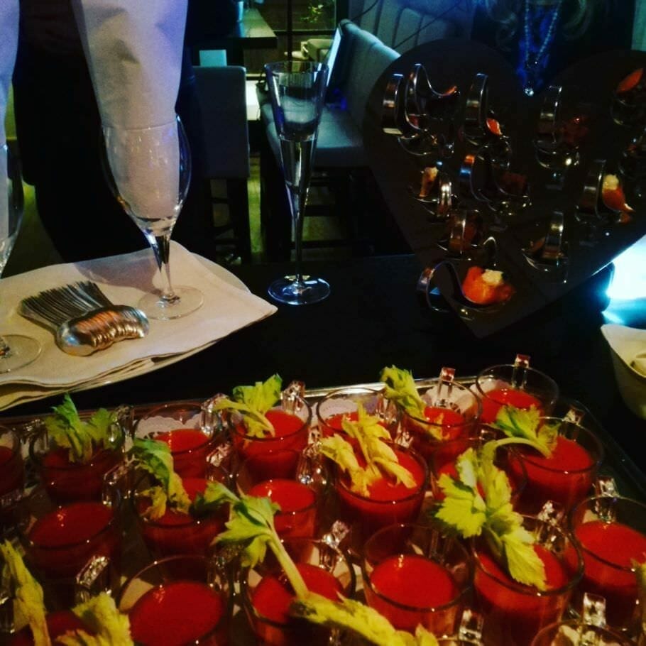 Geschäftsessen stilvoll meistern: 5 X 5 Tipps fürs Kundendinner