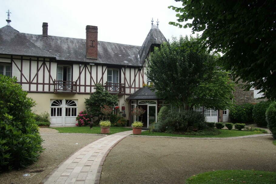 The 5 Best Gourmet Hotels for Meetings & Conferences in the Green {Reader's Travel Tip}