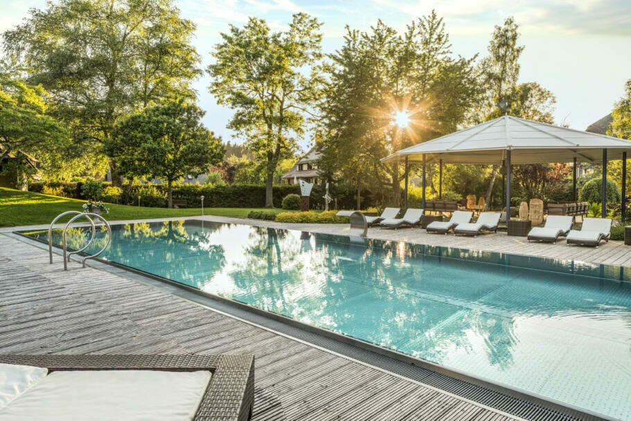The 6 Best Hotels for Activities Nature Events with Good Food {Reader's Travel Tip}