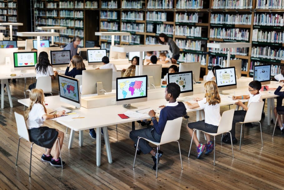 Wie Flipped Classroom das lernen verbessert: Unterricht & digitale Medien gehören zusammen
