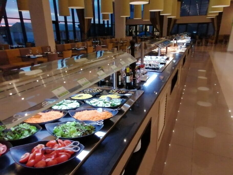 The 6 Best Hotels for Activities Nature Events with Good Food {Reader's Travel Tip}
