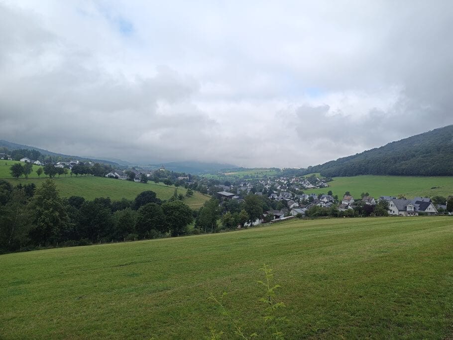 Mit Bikes, Booten, Gleitschirm & Kunst durch die Natur: 5 einzigartige Locations {Leser-Reise-Tipp}