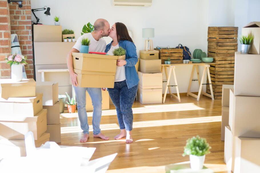 Partnerwahl & Psychologie: So funktionieren Liebes-Beziehungen bei der Arbeit