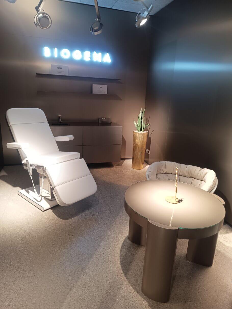 Longevity-Trend in Düsseldorf: Biohacking zwischen Kältekammer und Rotlicht {Trend!-Review}